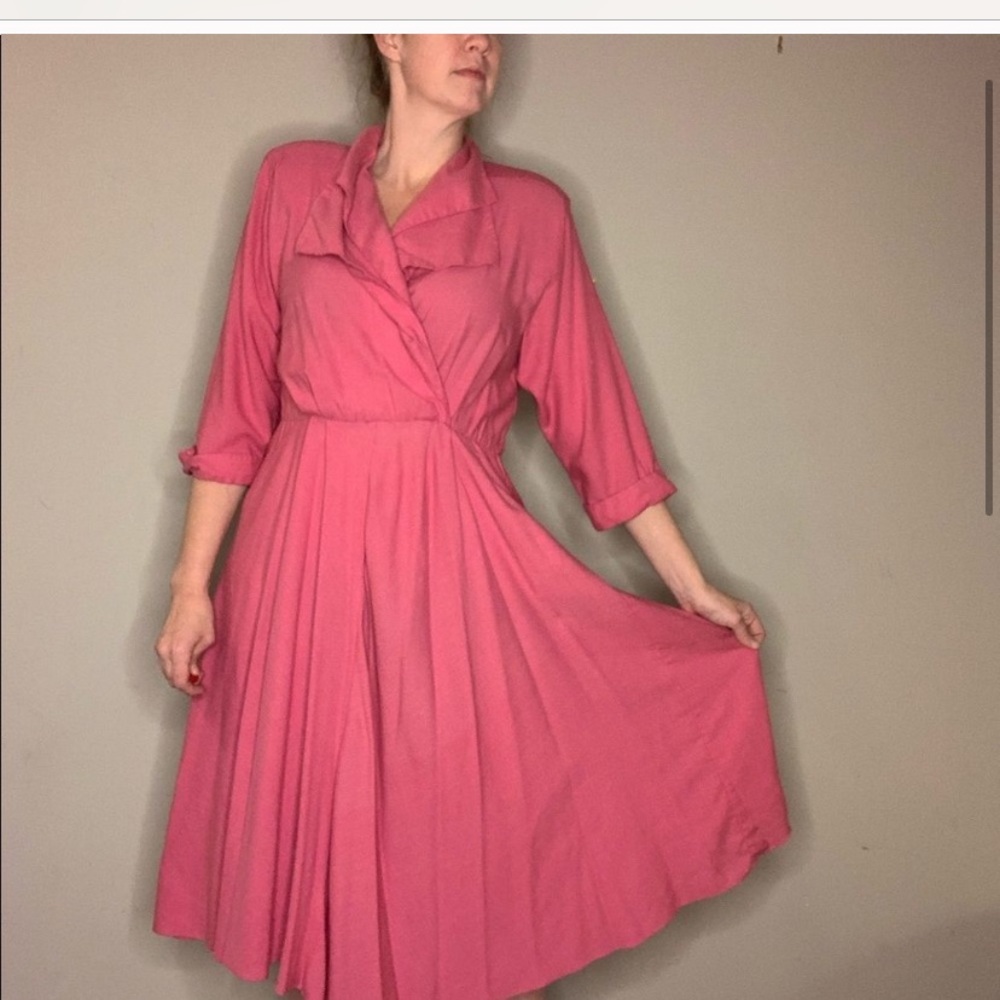 Vintage Pink Midi Dress with Shoulder Pads